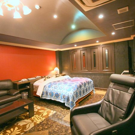 Hotel Sari Resort Takinoyashiro (Adults Only) Kato  Exteriör bild